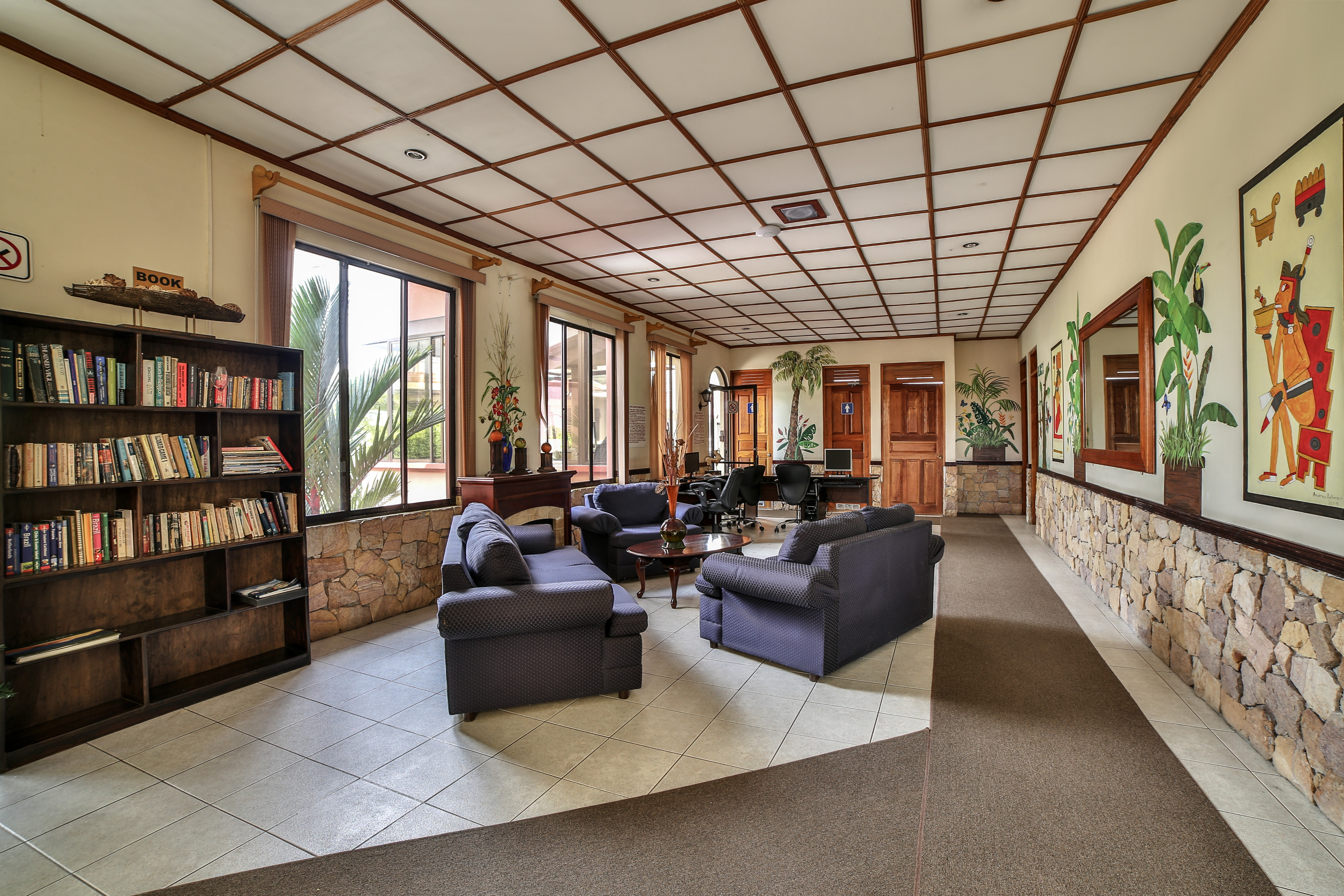 High-speed WiFi and comfortable workspace for staying connected