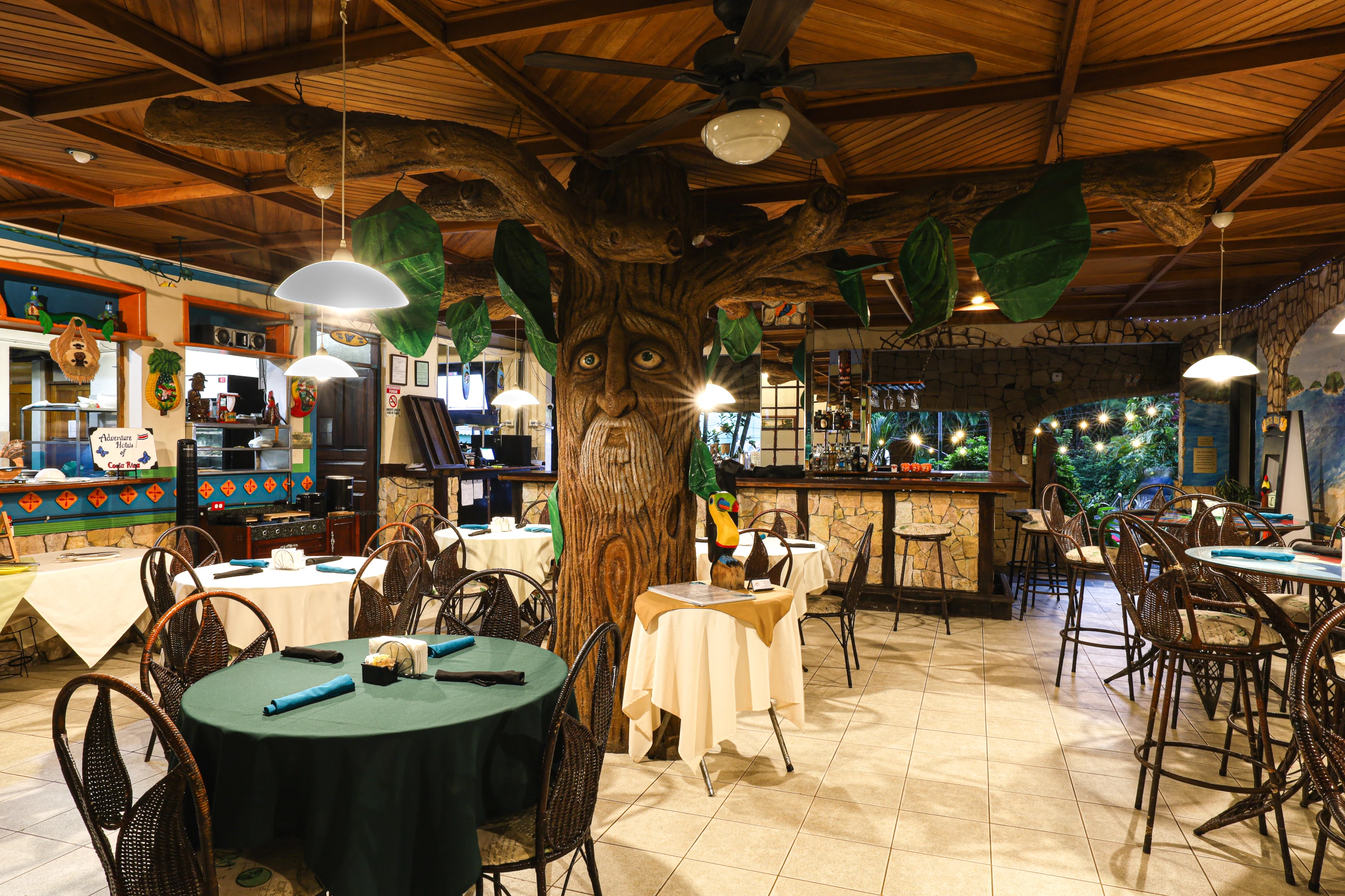 Moon Glow Bar & Grill restaurant for daily meals and room service