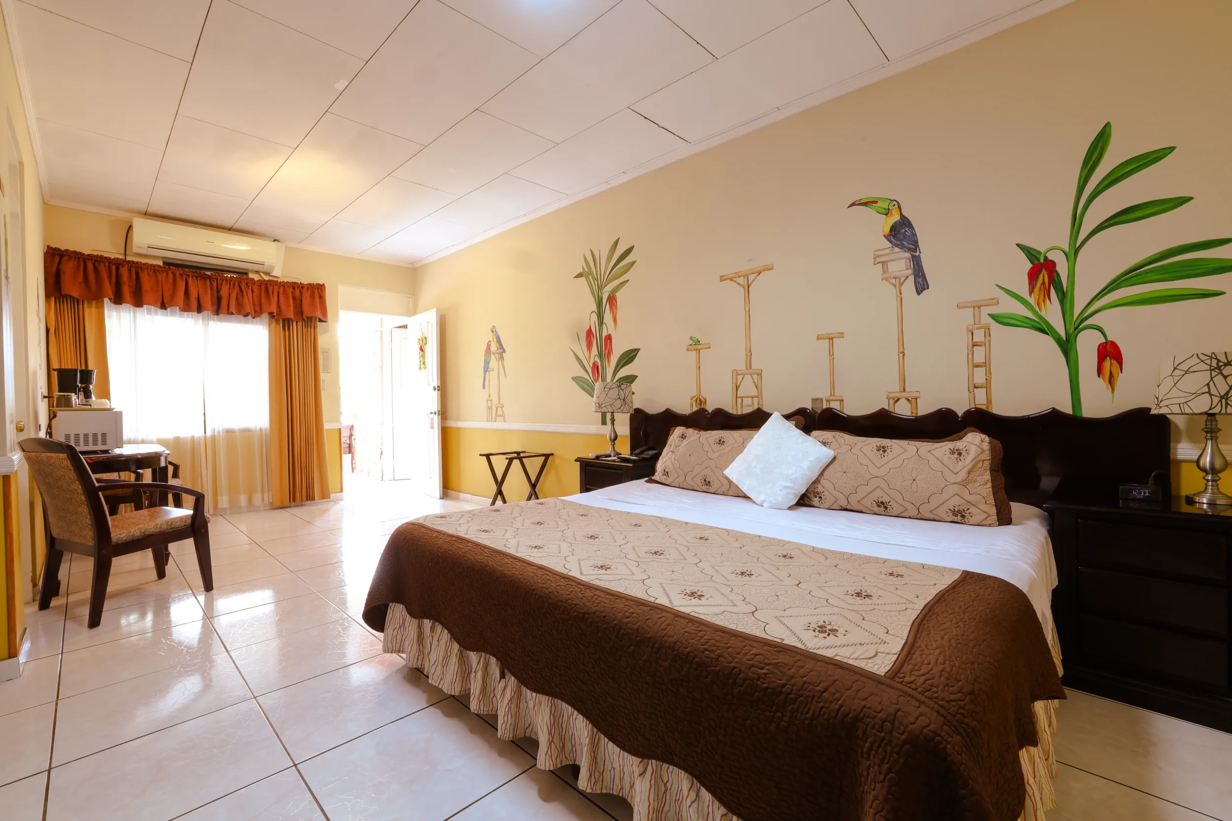 Jacuzzi Suite